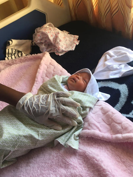 How to Take Care of a Newborn as a First-Time Mom