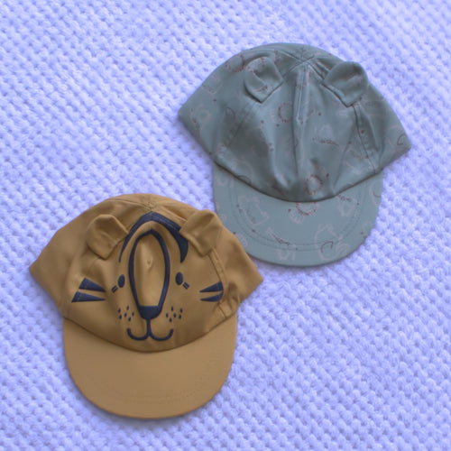 Caps