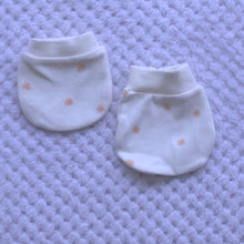 Load image into Gallery viewer, Mittens - Various