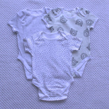 Load image into Gallery viewer, Bodysuit Packs 6-9m - Assorted Designs