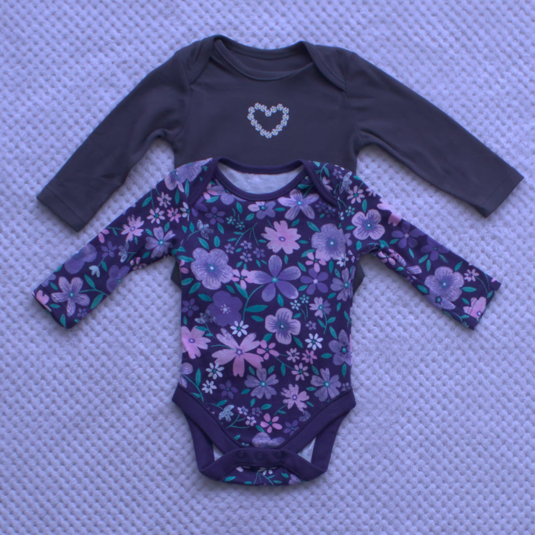 2 Pack bodysuits 3-6m only