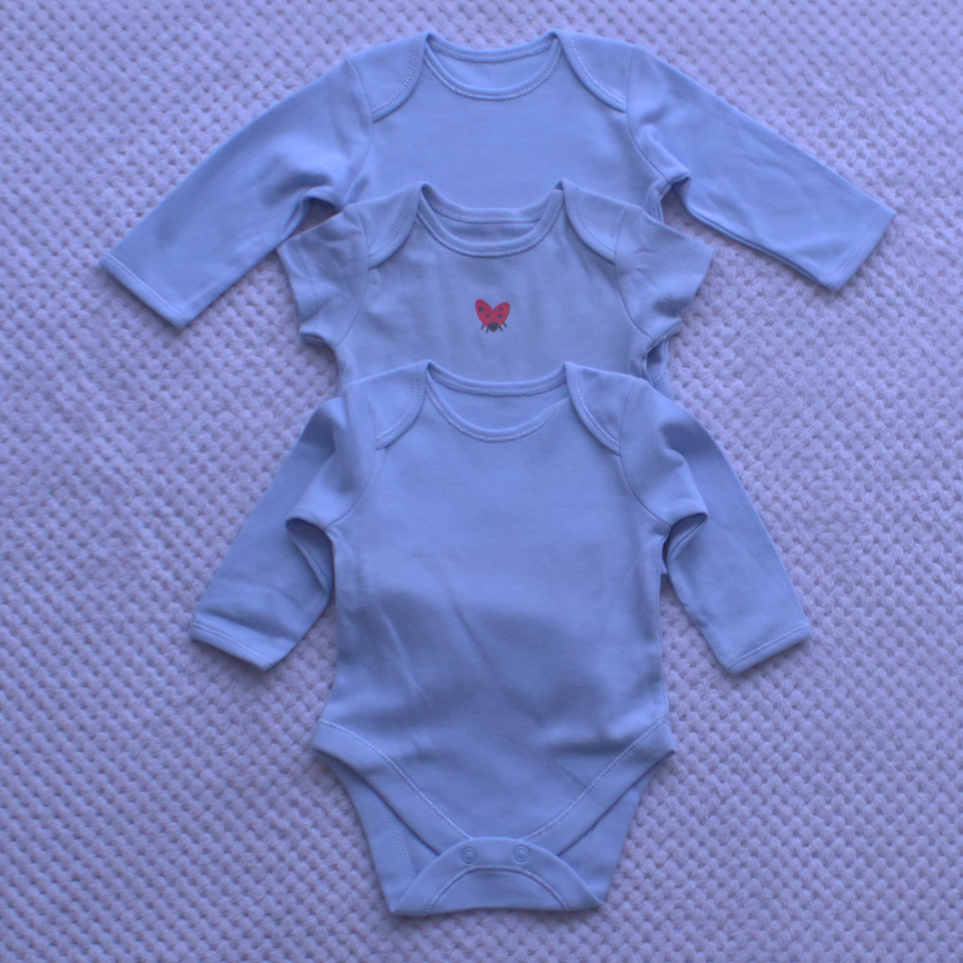 3 pack bodysuits 0-3m only